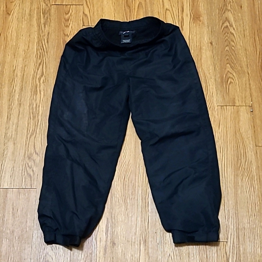 **SOLD**Sz7 rain/snow pants